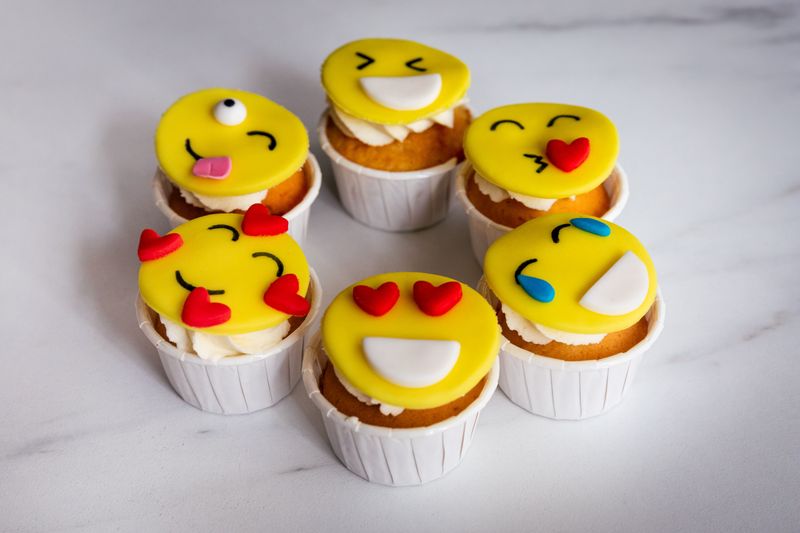 Cupcakes émojis